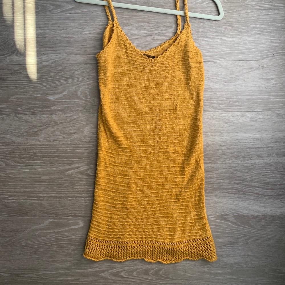 REFORMATION ANDREA DRESS SIZE XS. WORN ONCE.